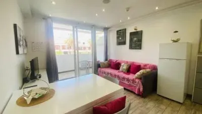 Apartment on Noelia Afonso Cabrera Street photo 12