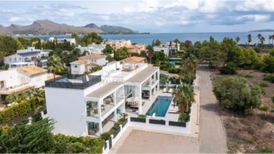 Villa in Port de Pollença photo 11
