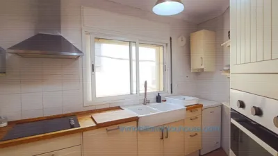 Apartment in Llançà photo 9