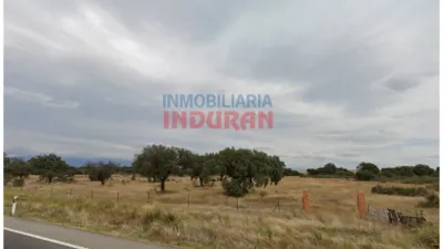 Rustic farm in Navalmoral de la Mata photo 2