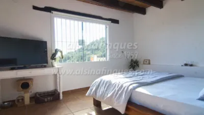 Chalet in Urbanitzacions del Nord photo 20