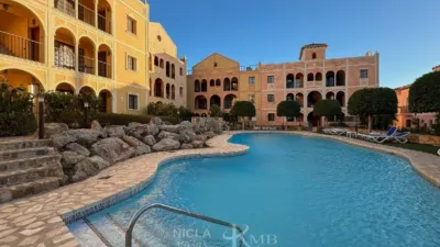 Apartamento en calle Conjunto Campo de Golf photo 17