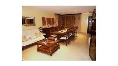 Chalet on Calle de Holanda photo 5