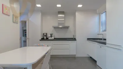 Apartment in Ensanches - Zabalguneak photo 11