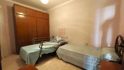Apartment in El Camp de L'arpa del Clot photo 21