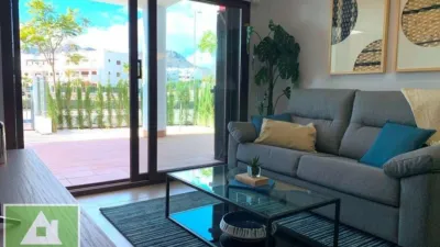 Apartment on street photo 8