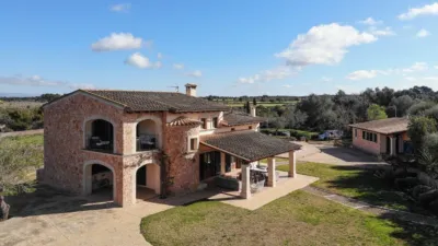 Rustic house in Algaida photo 2