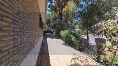 Chalet in Oromana photo 29