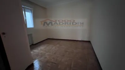 Piso en alquiler en Castilla - Imagen 4