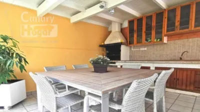 Casa en Playa del Duque photo 3