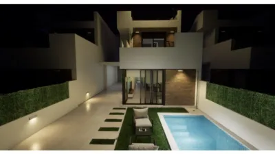 Semi-detached house in Las Lomas del Rame photo 4