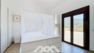Chalet in Canillas de Aceituno photo 12