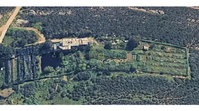Rustic Finca in Alcaide photo 2