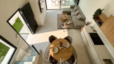 Casa en venta en Ronda del Mulhacén, Valle del Este (Vera) de 289.000 €