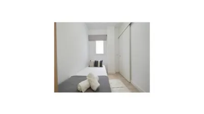 Apartamento en alquiler en Les Corts - Imagen 3