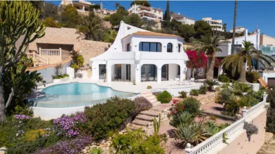 Villa in Les Bassetes photo 4