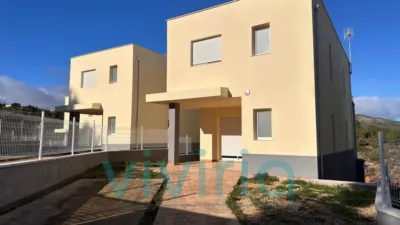 Chalet in Chiva photo 12