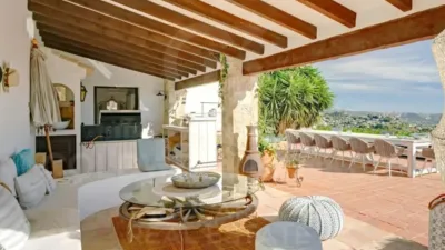 House in La Fustera photo 30