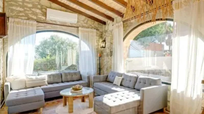 House in La Fustera photo 8
