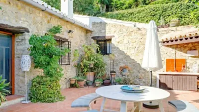 House in La Fustera photo 35