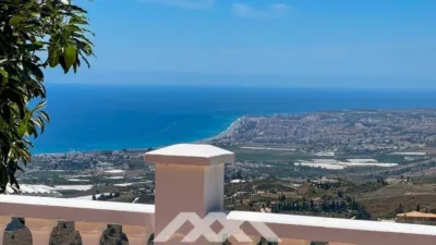 Villa in Algarrobo photo 2