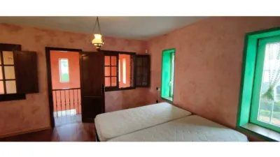 House in La Esperanza photo 12