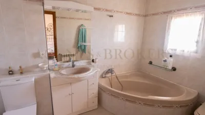 Terraced house in El Secar de La Real photo 9