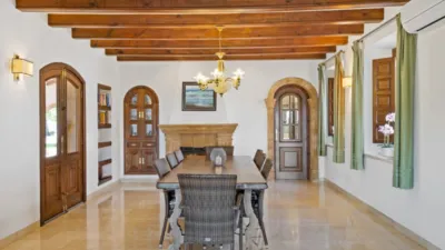 House in Los Cerezos-La Mandarina-La Finca-Covatelles photo 18