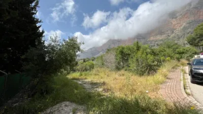 Terreno en venta en La Ermita-Montgó - Más