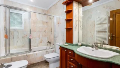 Semi-detached house in the Centre photo 20
