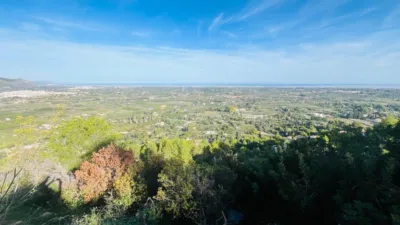Terreno en venta en Pedreguer - Más