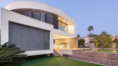 Villa in Golf Bahía Urbanization photo 83