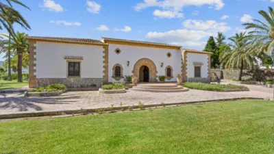 House in Los Cerezos-La Mandarina-La Finca-Covatelles photo 10