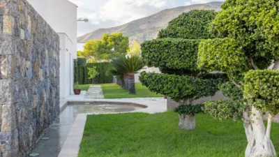 Villa in Golf Bahía Urbanization photo 43