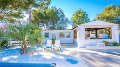 Casa – Teulada, Polígon Industrial de Teulada, la Marina Alta - Més