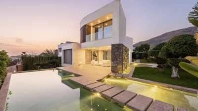 Villa in Golf Bahía Urbanization photo 82