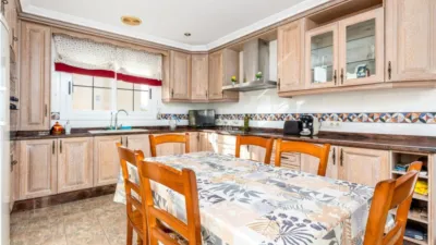 Semi-detached house in the Centre photo 8