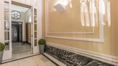 Apartment in Salamanca District photo 34