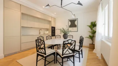 Apartment in the Salamanca District photo 11