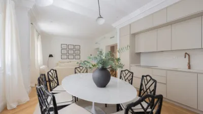 Apartment in the Salamanca District photo 9