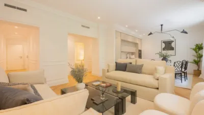 Apartment in the Salamanca District photo 5