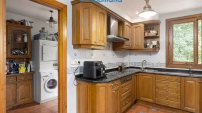 Semi-detached house in Ventas-Jaizubia-Urdanibia photo 14