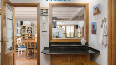 Semi-detached house in Ventas-Jaizubia-Urdanibia photo 13