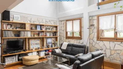 Semi-detached house in Ventas-Jaizubia-Urdanibia photo 8