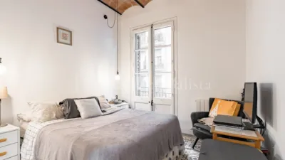 Apartment in El Poble-sec photo 8