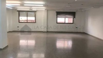Piso – Elda, La Nueva Fraternidad - Más