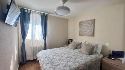 Apartment in Moratalaz photo 8