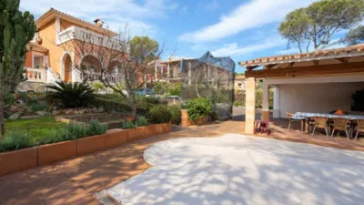 Chalet in Santa Ponsa photo 2