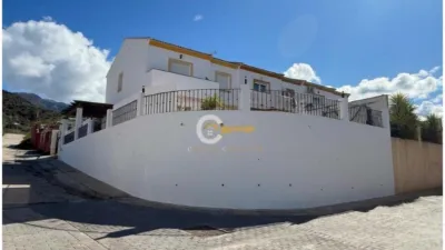 Semi-detached house in Alcaucín photo 2