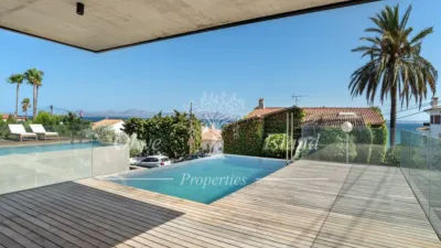 Villa in Alcanada photo 8